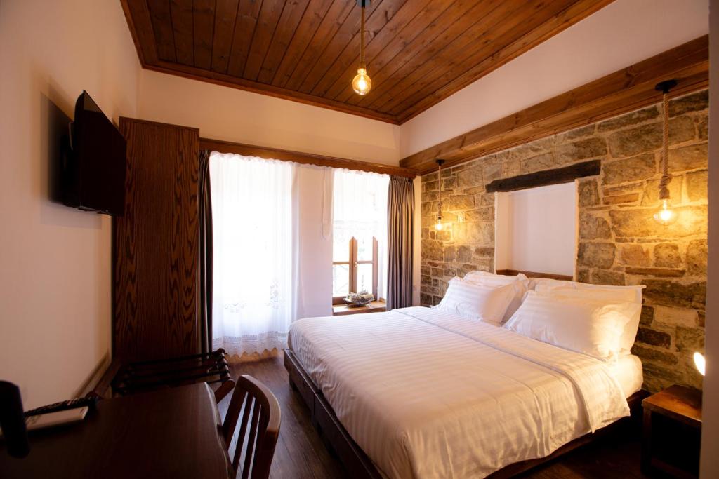 Bizant House interior